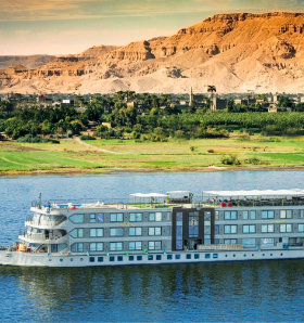 Egypt: Step into the Land of Pharaohs