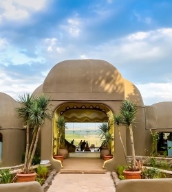 Mara Serena Safari Lodge, Kenya