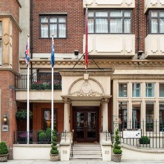 The Capital Hotel & Apartments