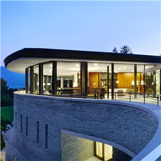 Clinique La Prairie Health Resort