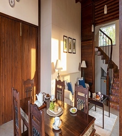 Wildberry Woodhouse by Lohono Stays